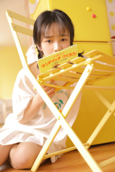 黑丝美女